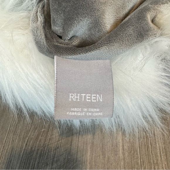 RH Teen (Restoration Hardware) Ombre Kashmir Faux Fur Backpack - Picture 2 of 4